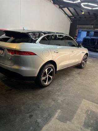JAGUAR F-PACE 2.0 16V TURBO DIESEL PRESTIGE AWD 4P AUTOMÁTICO